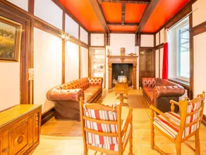 Spacious Holiday Home With 4 Tiny Houses - Image 4