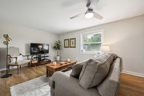 Tranquil Cozy 3br Home With Deck & Bbq 3 Bedroom Home by RedAwning - Image 3