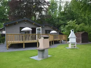 Lavish Holiday Home in Ferrières with Private Garden - Image 4