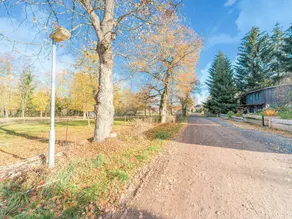 Spacious Apartment near Lake in Guntersberge - Image 2
