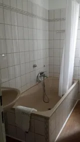 Ruhiges 4-Zim-Wohnung bis 8 Personen - Image 5