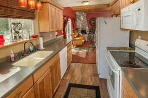 Wine Country Cottage - Image 2