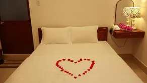Hotel 17 - Image 4