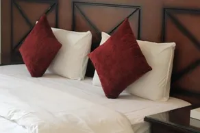 Gulf Delmon Aparthotel - Image 4