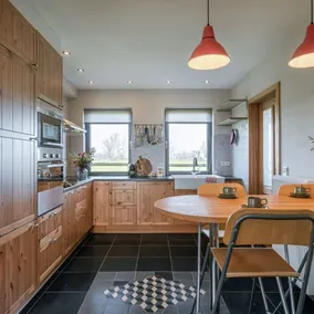 Huswell Family holiday home located in the countryside - Image 5