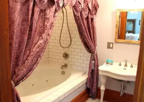 Himelhoch Bed & Breakfast - Image 3