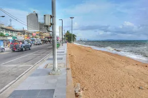 Jomtien Seaside House - Image 2