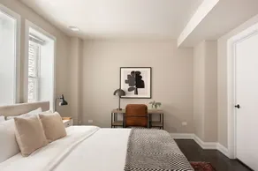 Deluxe Wicker Park Suites by Sonder - Image 2