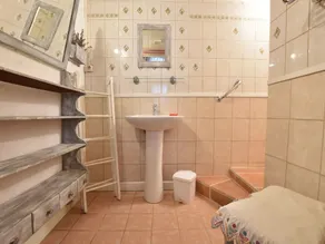 Quaint Holiday Home With Garden in Mézy-moulins France - Image 5
