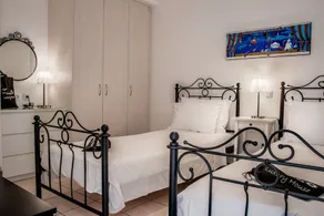 Andros Luxury House - Image 2