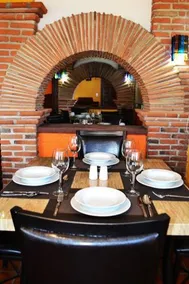 Hotel Rinconada De Cortes - Image 3