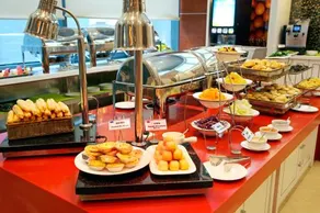Hampton by Hilton Lanzhou Qilihe Bridge - Image 2
