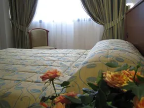 Hotel Sanremo - Image 3