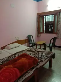 HOTEL YOGI LODGE - Image 2