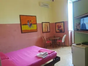 B&B Elio's - Image 4