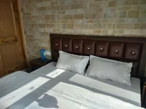Shimla Facing Rooms Near Mall Road - Image 2