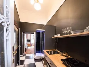 Designappartement Vienna Paintings - Image 4