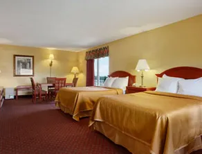 Howard Johnson Ormond Beach - Image 4