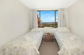 Pacific Tower Penthouse - Image 4