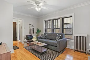 Calm & Cozy 1BR Apt in Lincoln Square - Image 2