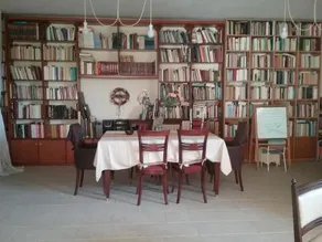 Olive Luxouri - Image 2