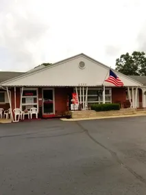 Bel Aire Motel - Image 5
