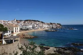 Duplex in front of the sea in Calella de Palafrugell -130 - Image 4