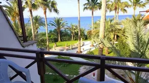 Topset Seafront Resort - Image 2