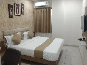 Hotel M D Residency Anand - Image 5