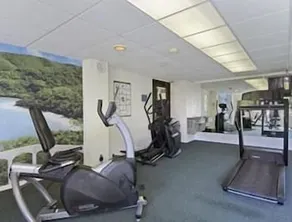 Howard Johnson by Wyndham Bartonsville Poconos Area - Image 2