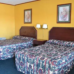 Royal Inn Albertville - Image 5