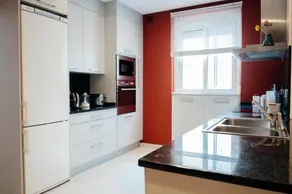 Heima Homes Serrano Penthouse - Image 2