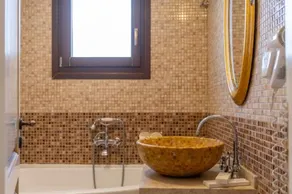 Giogarakis Suites - Image 5