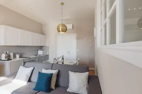 Luxury studio - Image 2