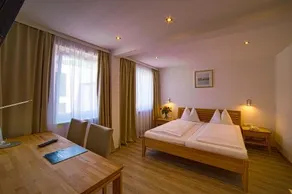Hotel Central - Image 5