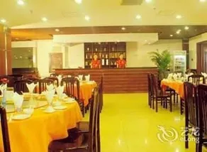Huaqing Spa Hotel Beijing - Image 4