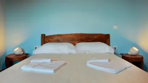 Victoria's Guesthouse - Image 2