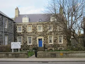 Carmelite House Hotel - Image 2