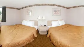 Comfort Inn - Image 1