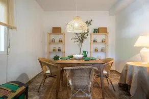 Villa Viñedo - Agradable Villa Rústica con Jardín - Image 2