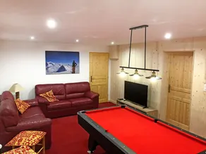 Chalet With Sauna, at the Foot of the Slopes for 14 People - Image 3
