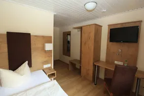 Waldhotel Albachmuhle - Image 5