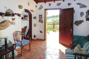 Apartment In Moya With Terrace - Image 2