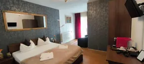 Casa De Vacanta Predeal - Image 2