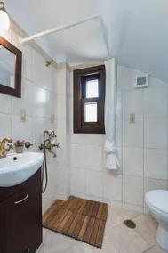 Country Villa with private pool - Image 5