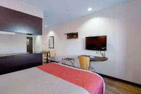 Motel 6 El Paso - Southeast - Image 4
