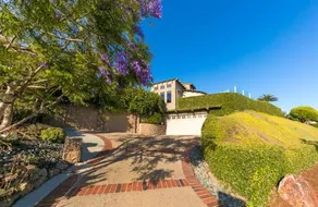 #5411 Hillside Hideaway Holiday Home - Image 2