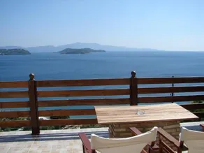 Mandaniki Apartments - Image 2