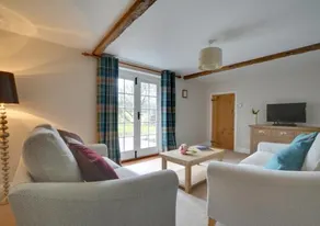 Well Cottage - Image 2