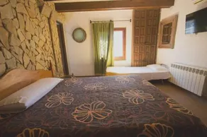 10 bedrooms villa with private pool jacuzzi and enclosed garden at Sils - Image 4